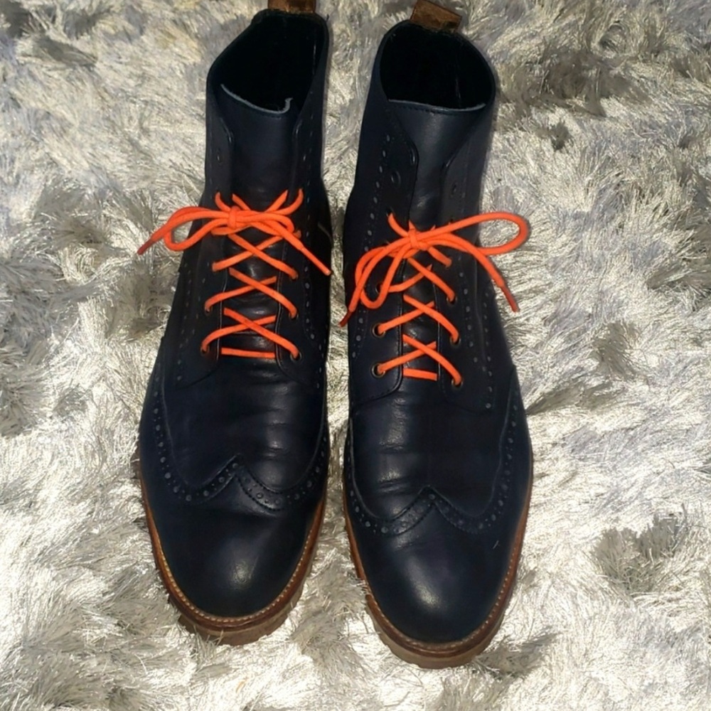 Swamp boots